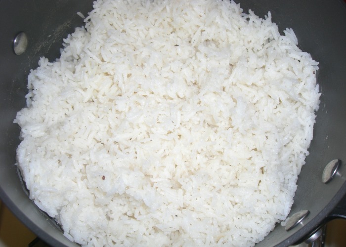White Rice - Cooked in a Pan - Really looks good!