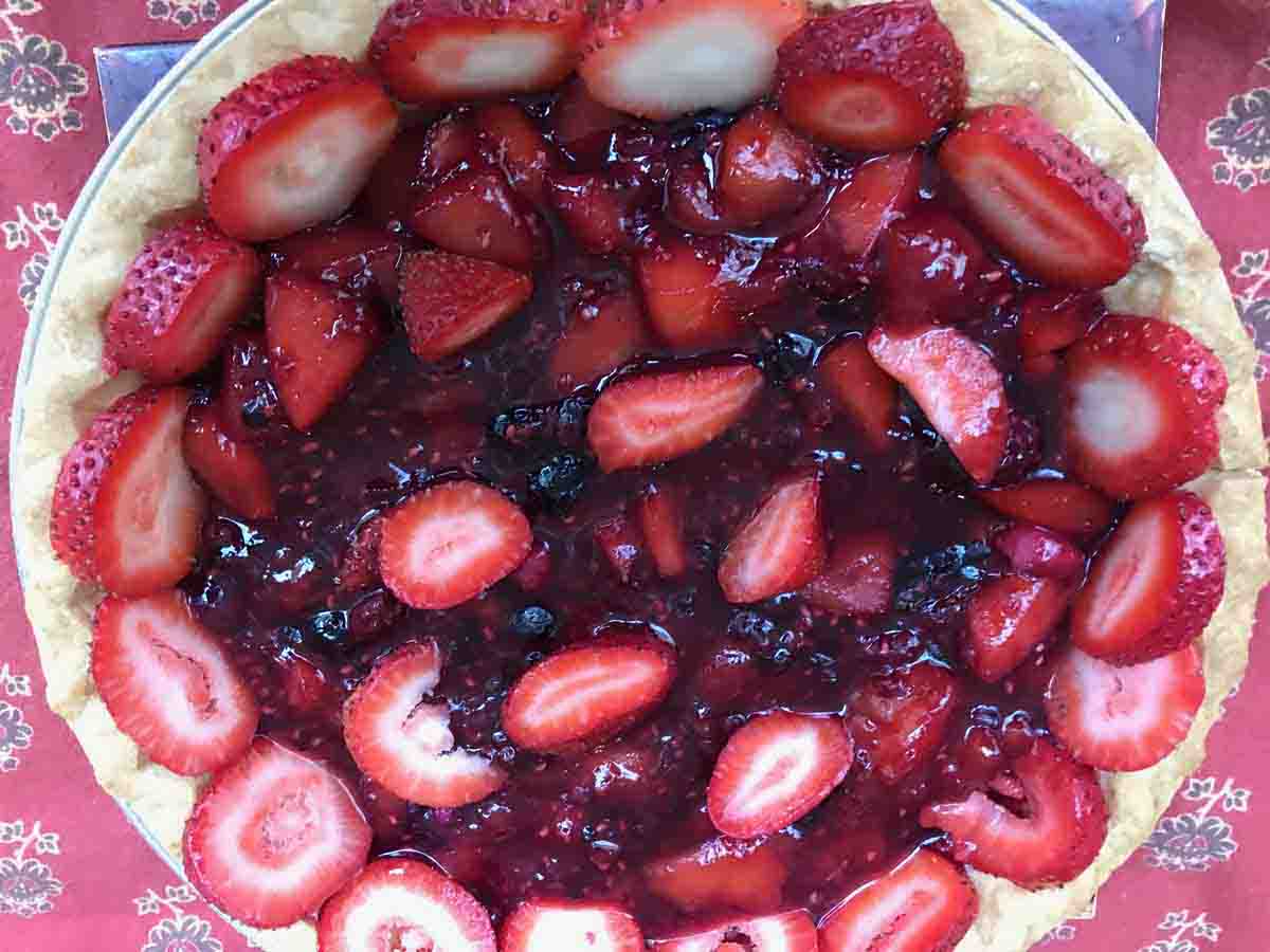 8 Easy Healthy Berry Pie-SI