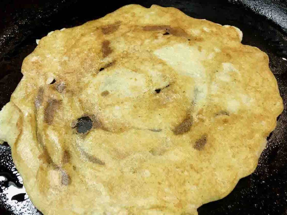 Pesarutt Dosa (Green Mung Beans & Spices) Pesarutt Dosa (Whole Green Moong Dahl)