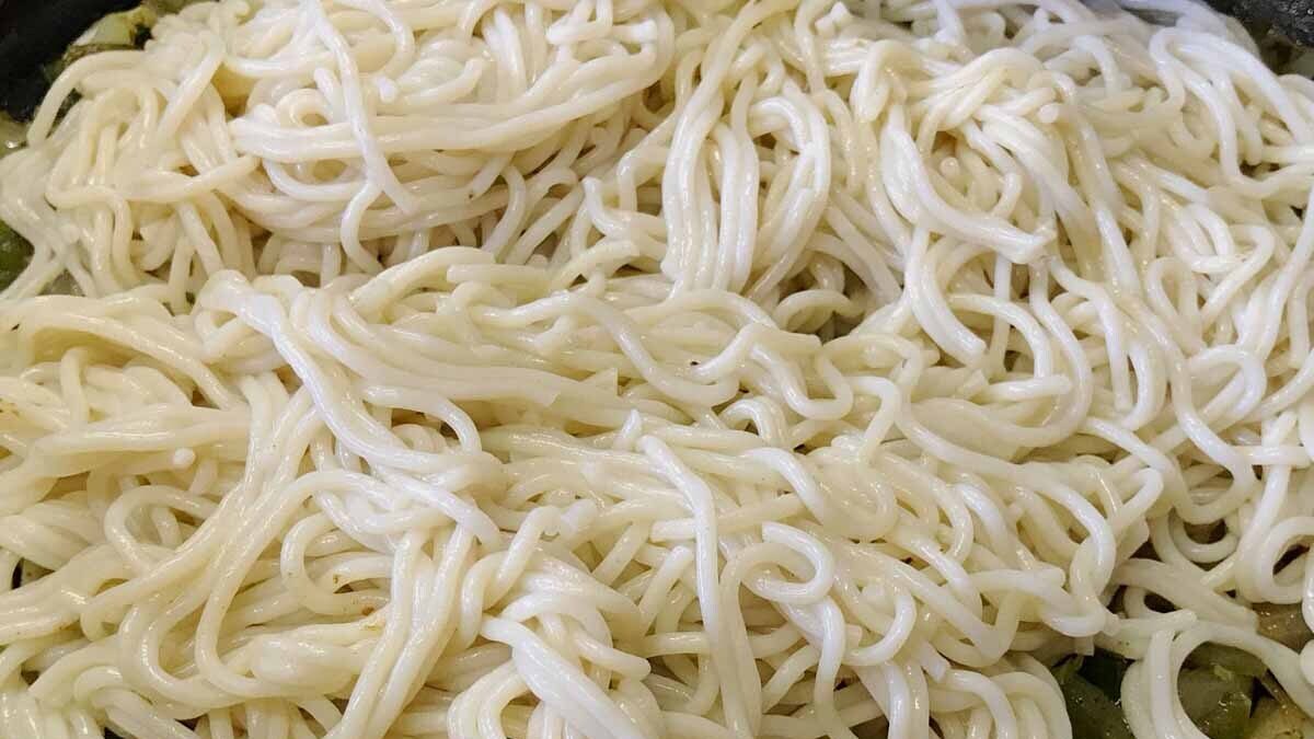 Mexican Rice Noodles & Vegetables 4