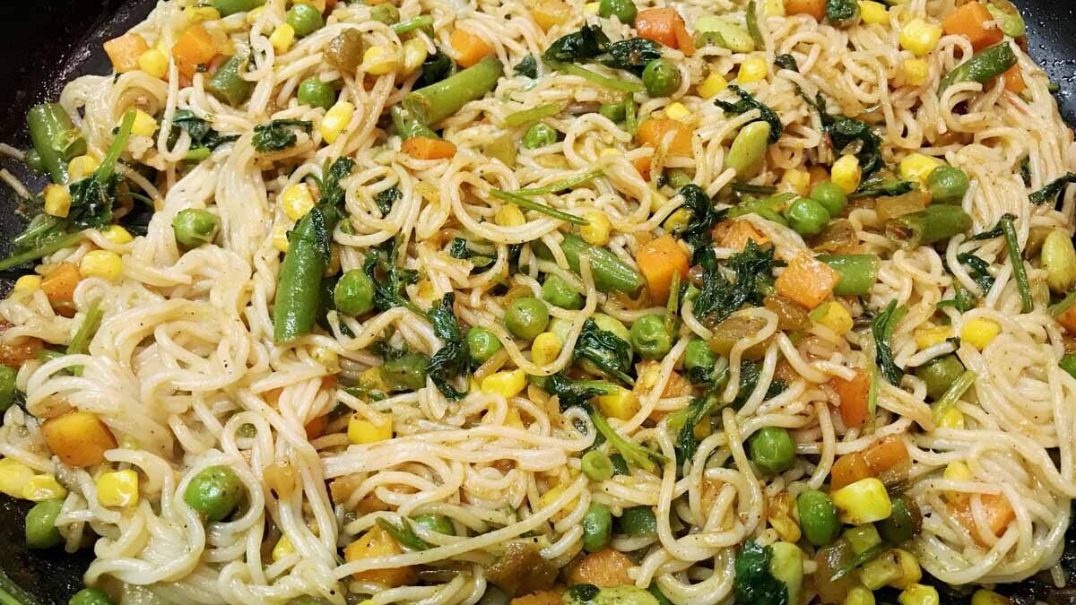 Mexican Rice Noodles & Vegetables 6