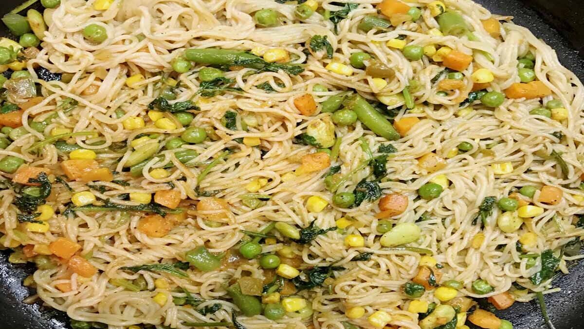 Mexican Rice Noodles & Vegetables 7