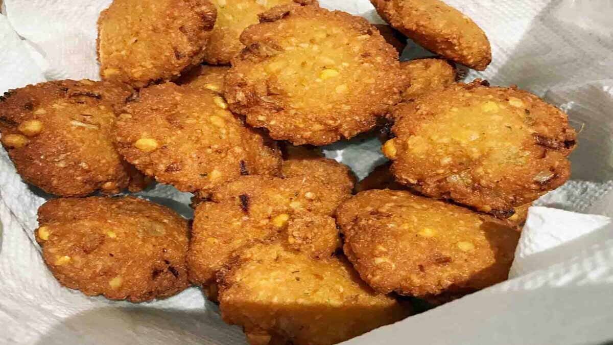 Masal Vadai (Channa Dahl Vada) 10